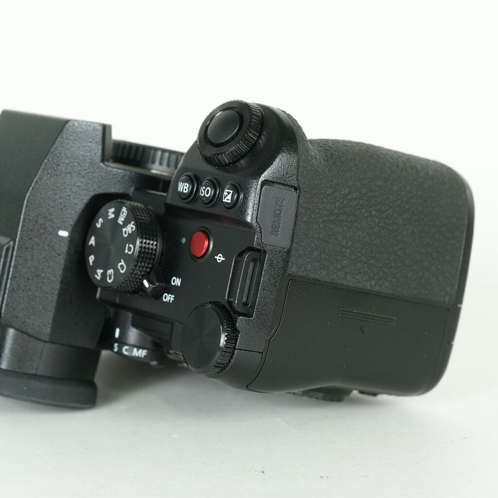 Panasonic LUMIX G9 PRO IIの出品 | ONE SCENE（ワンシーン）