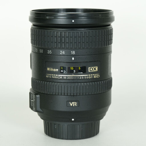 Nikon AF-S DX NIKKOR 18-200mm F3.5-5.6G ED VR II