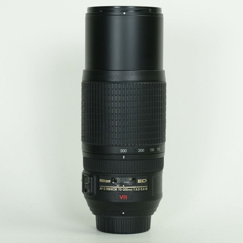 Nikon AF-S VR Zoom-Nikkor 70-300mm F4.5-5.6G IF-ED