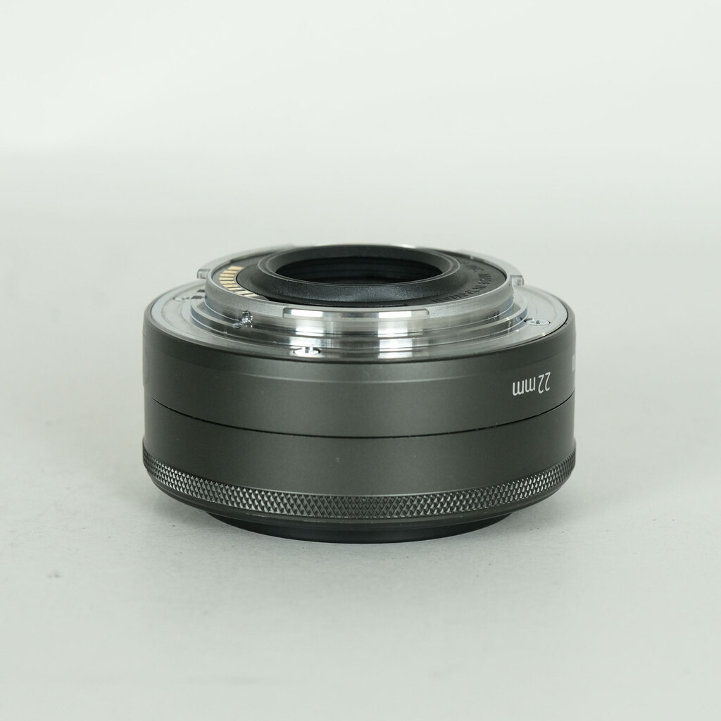 Canon EF-M22mm F2 STM