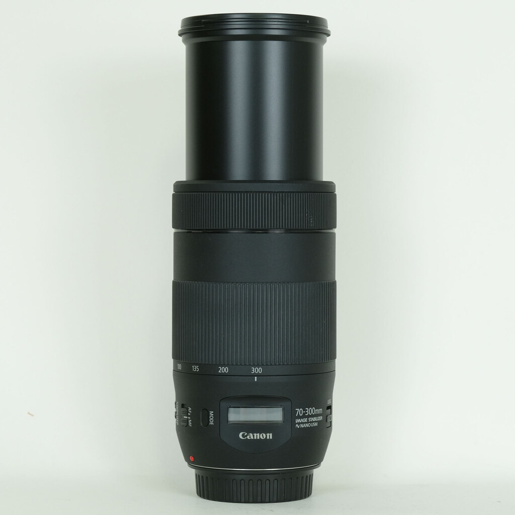 Canon EF70-300mm F4-5.6 IS II USM Canon EF70-300mm F4-5.6 IS II USM