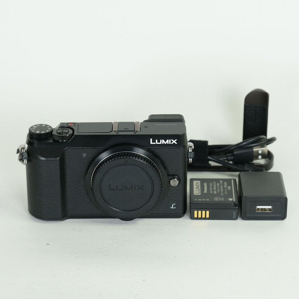 Panasonic LUMIX DMC-GX7MK2 ボディ ブラック