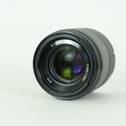 SONY E 50mm F1.8 OSS SEL50F18