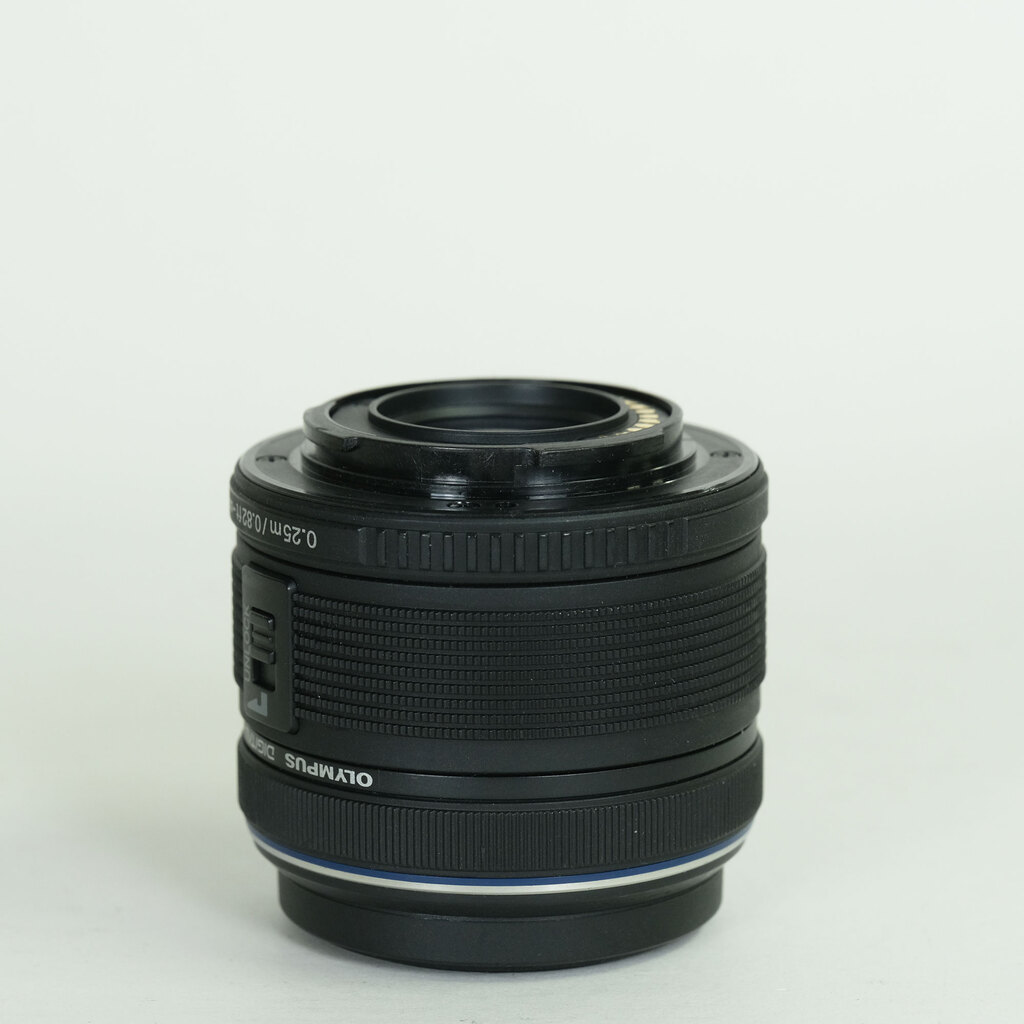 OLYMPUS M.ZUIKO DIGITAL 14-42mm F3.5-5.6IIR ブラック