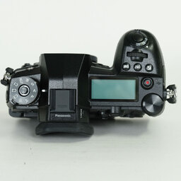 Panasonic LUMIX DC-G9 PRO