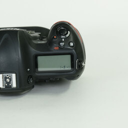 Nikon D5