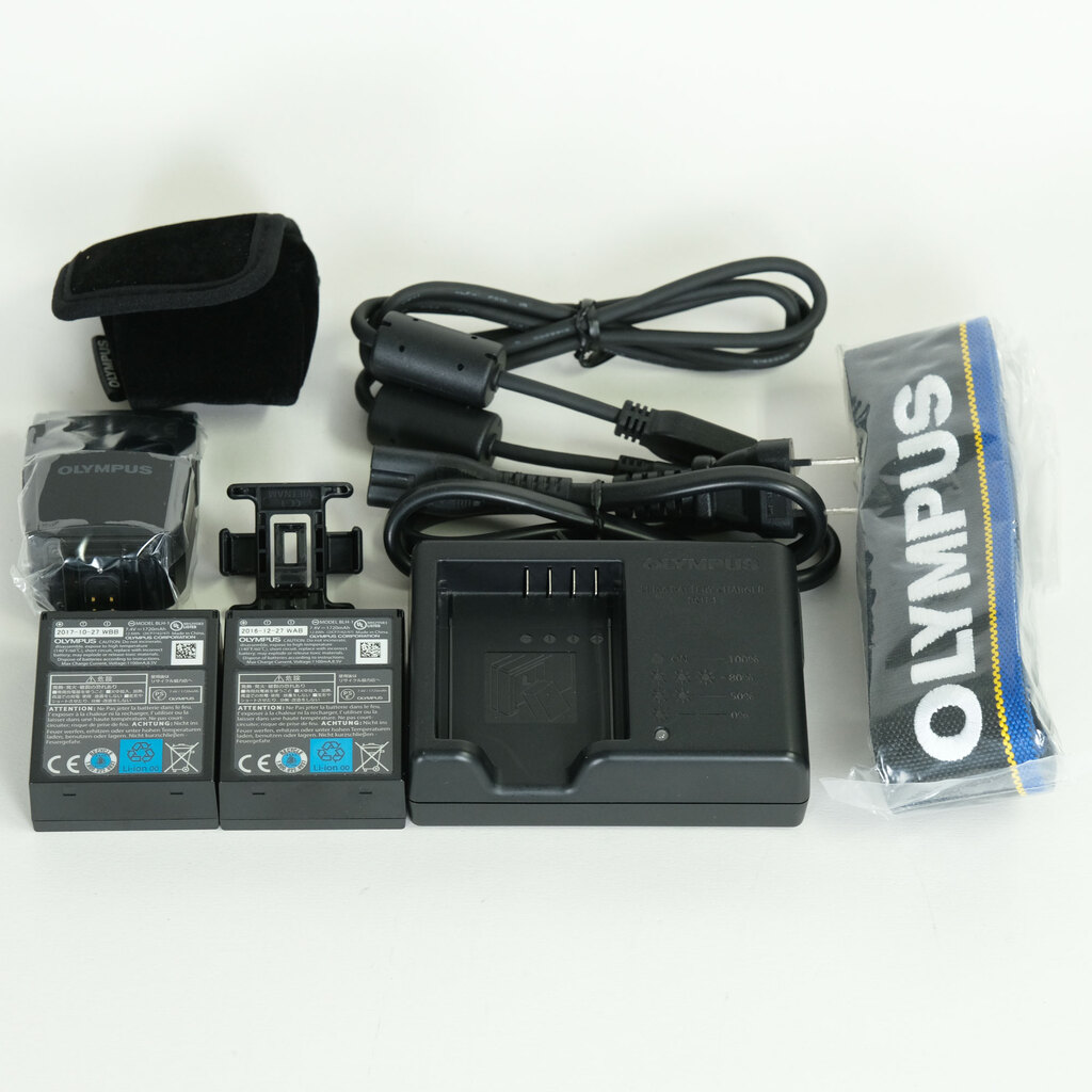 OLYMPUS OM-D E-M1 Mark II