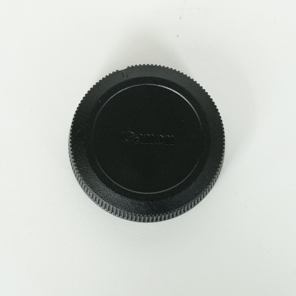 Canon RF16mm F2.8 STM