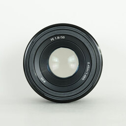 SONY FE 50mm F1.8 SEL50F18F