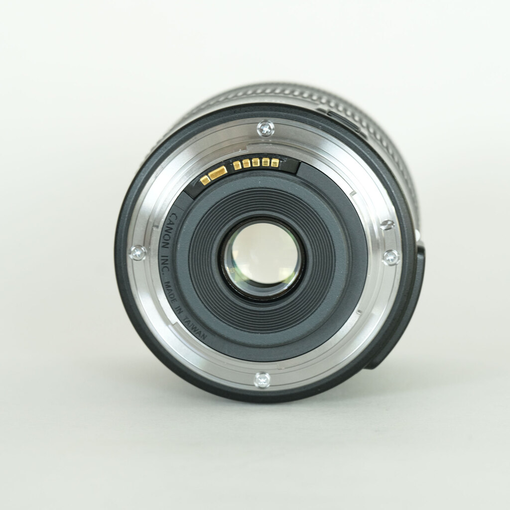 Canon EF-S18-135mm F3.5-5.6 IS STM