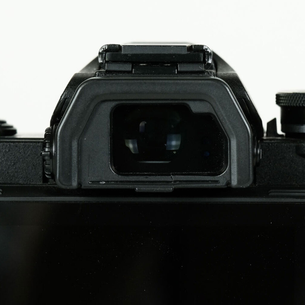 OLYMPUS OM-D E-M10 Mark III