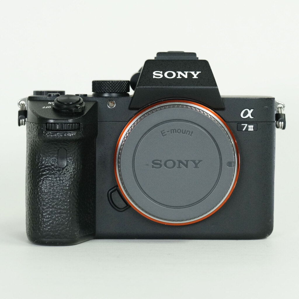 SONY α7 III(ILCE-7M3) SONY α7 III(ILCE-7M3)