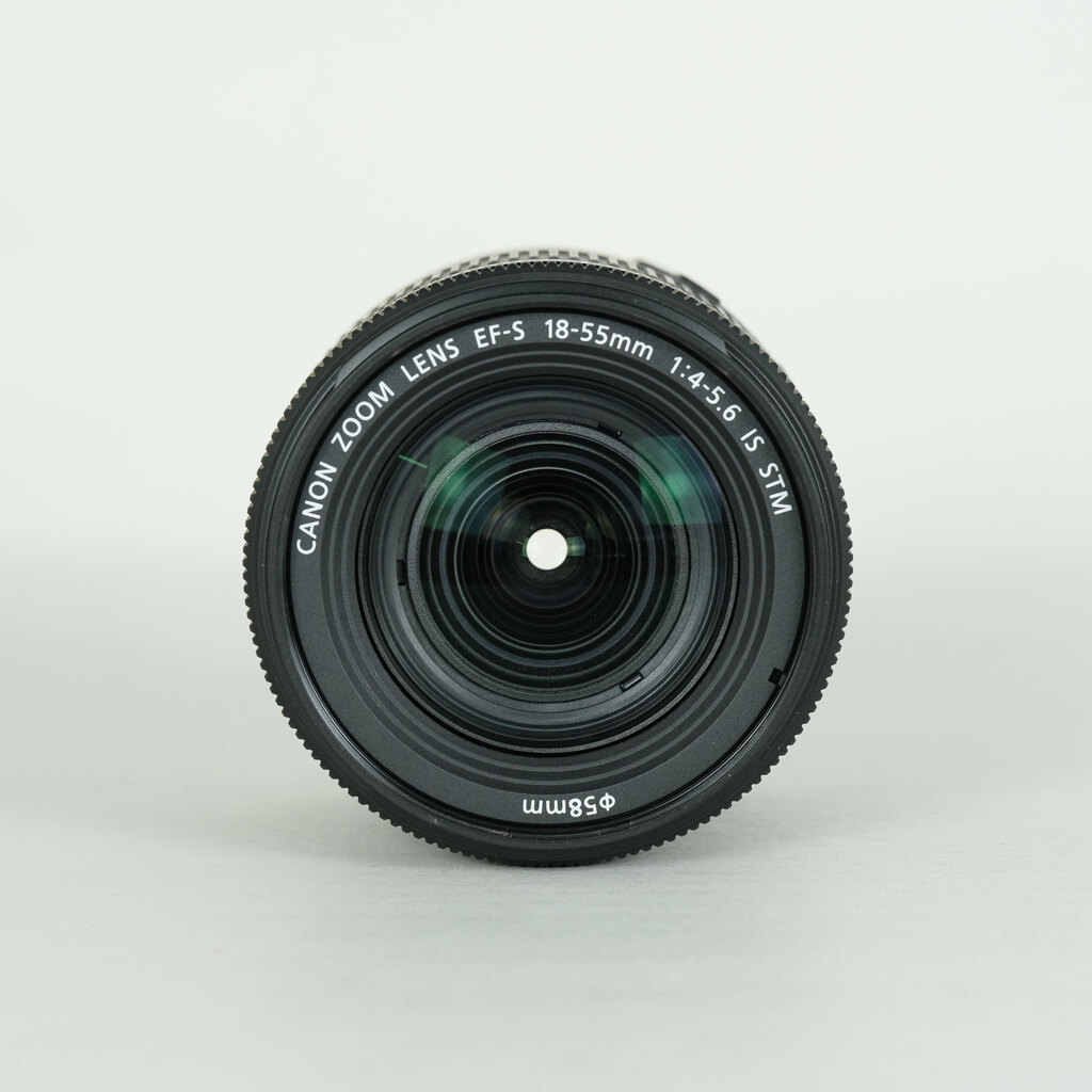 Canon EF-S18-55mm F4-5.6 IS STM