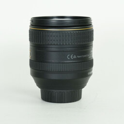 Nikon AF-S DX NIKKOR 16-80mm f/2.8-4E ED VR Nikon AF-S DX NIKKOR 16-80mm f/2.8-4E ED VR