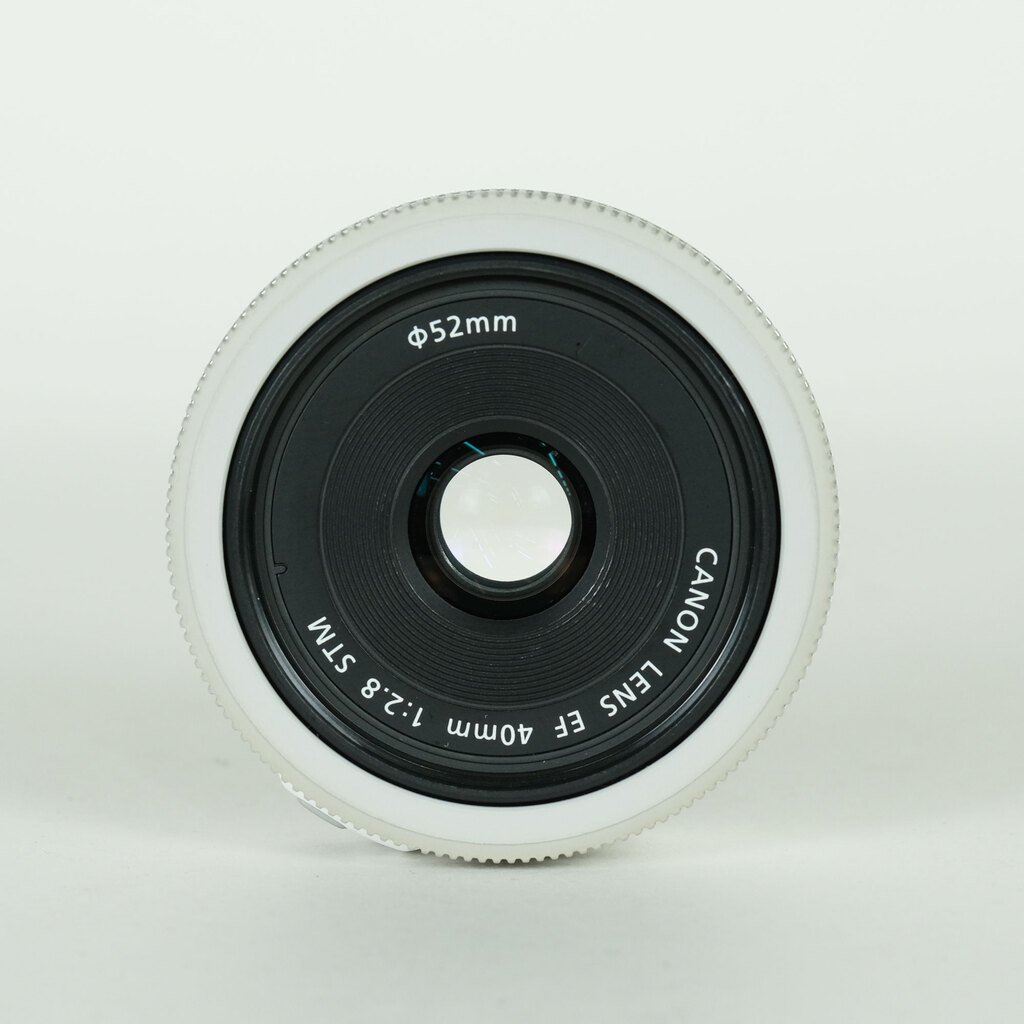 Canon EF40mm F2.8 STM ホワイトの出品 | ONE SCENE（ワンシーン）