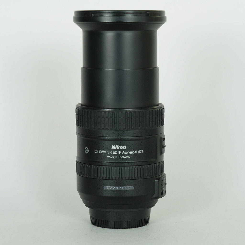 Nikon AF-S DX NIKKOR 18-200mm F3.5-5.6G ED VR II