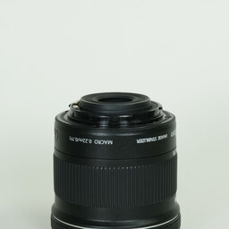 Canon EF-S10-18mm F4.5-5.6 IS STM