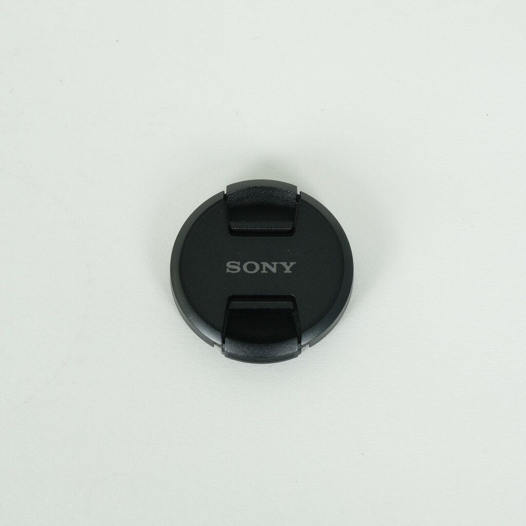 SONY E 35mm F1.8 OSS SEL35F18 SONY E 35mm F1.8 OSS SEL35F18