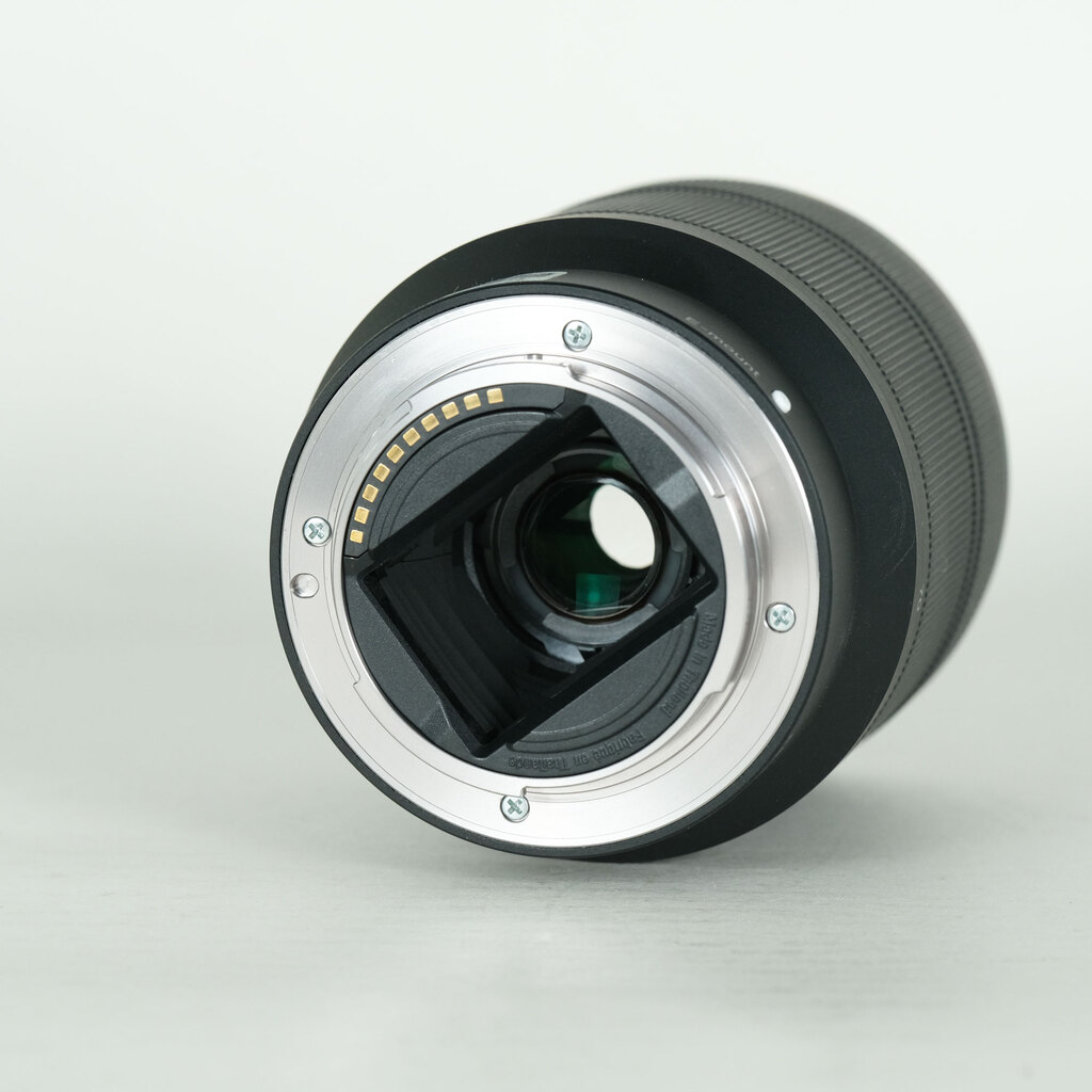 SONY FE 28-70mm F3.5-5.6 OSS SEL2870の出品 | ONE SCENE（ワンシーン）