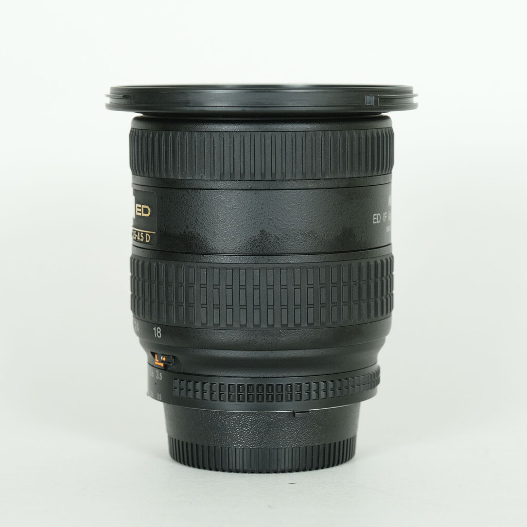 Nikon Ai AF Zoom-Nikkor 18-35mm F3.5-4.5D IF-ED