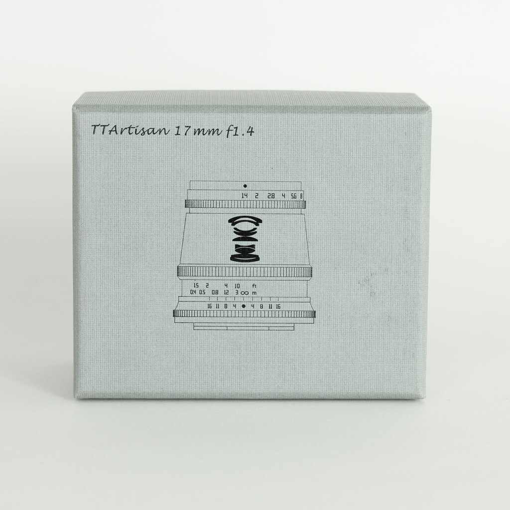 銘匠光学 TTArtisan 17mm F1.4 C ASPH (マイクロフォーサーズ用) ブラック
