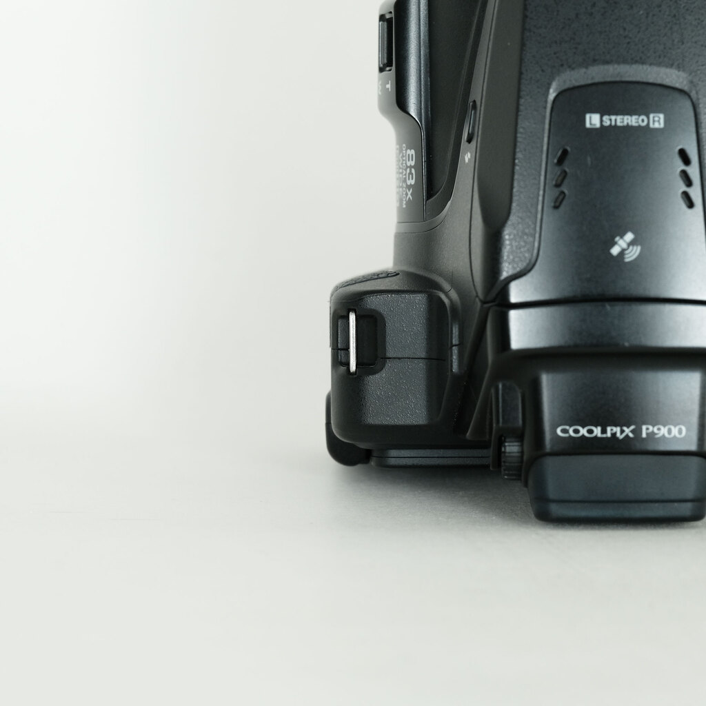 Nikon COOLPIX P900