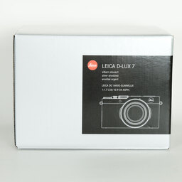 LEICA D-LUX7 シルバー