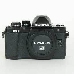 OLYMPUS OM-D E-M10 Mark II