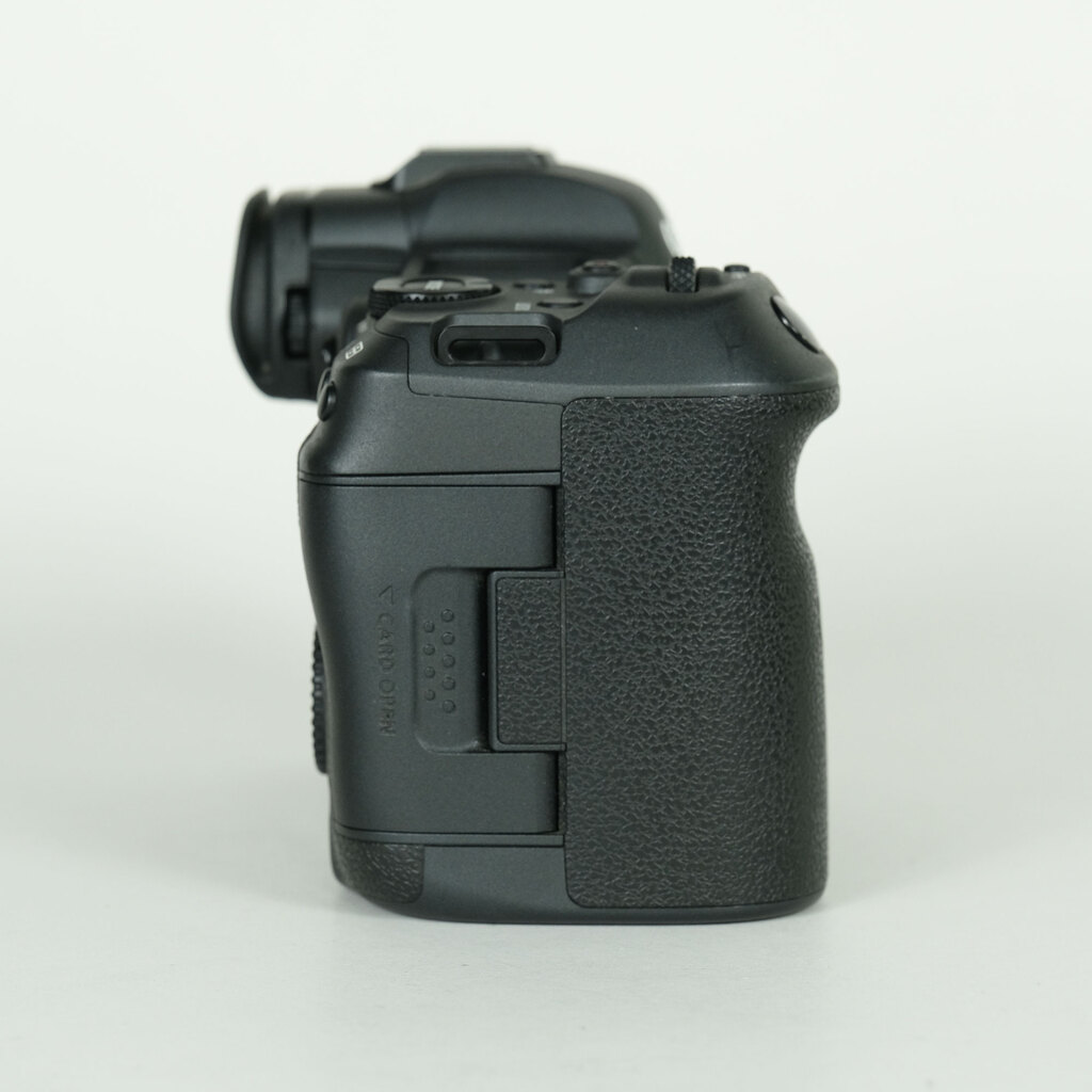 Canon EOS R5 Canon EOS R5