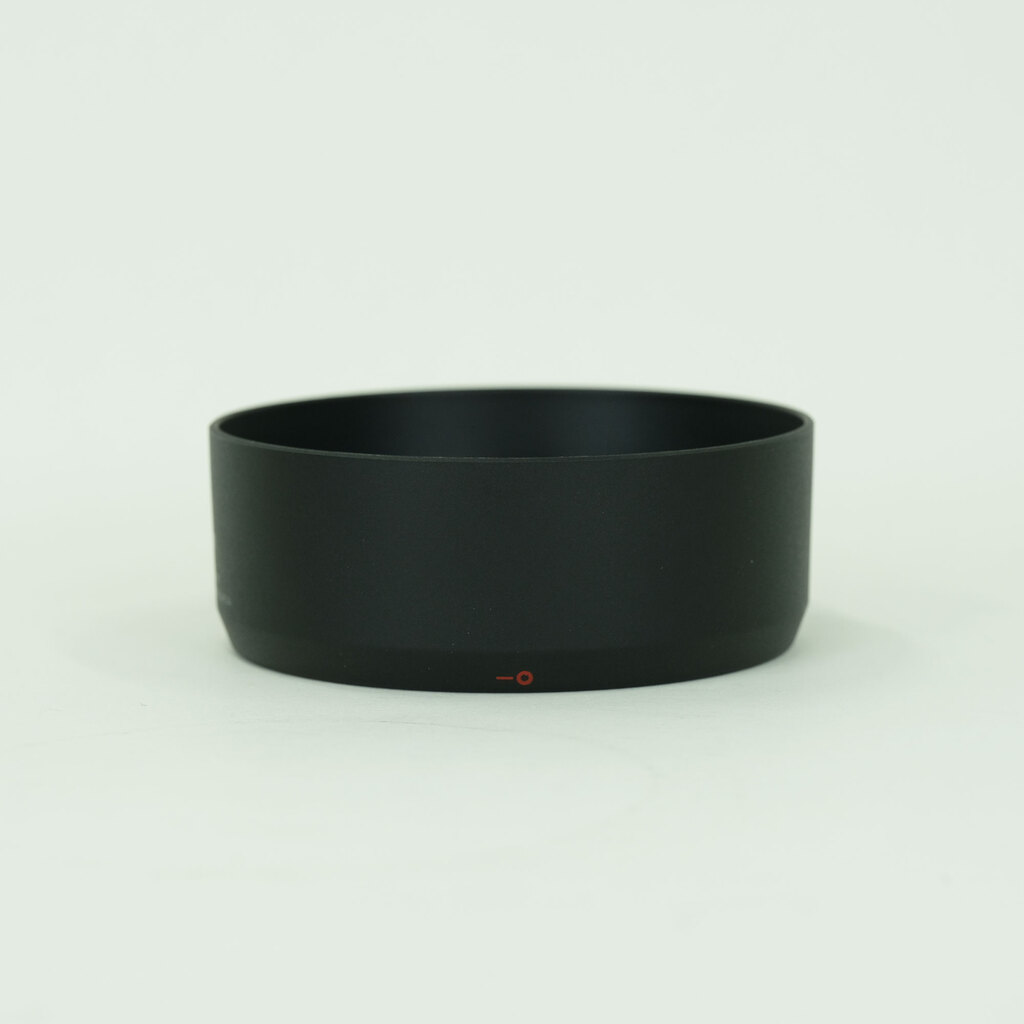 Canon RF50mm F1.8 STM Canon RF50mm F1.8 STM