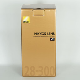 Nikon AF-S NIKKOR 28-300mm f/3.5-5.6G ED VR