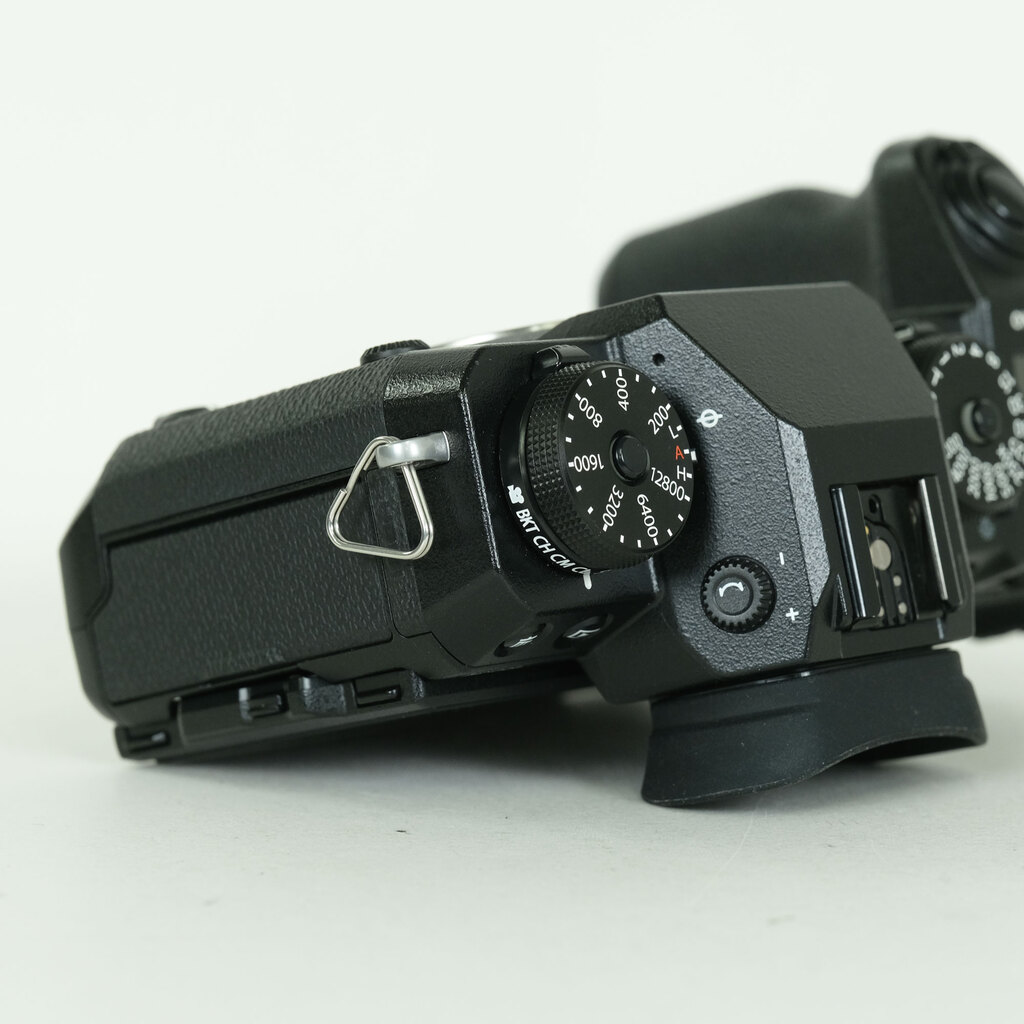 FUJIFILM X-H1 FUJIFILM X-H1