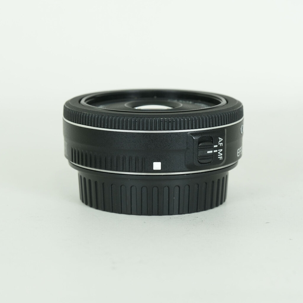 Canon EF-S24mm F2.8 STM Canon EF-S24mm F2.8 STM