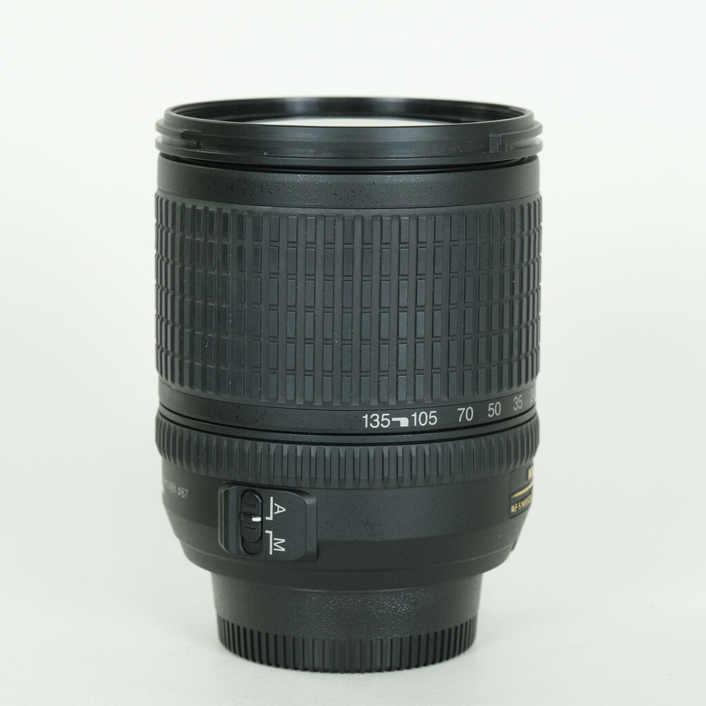 Nikon AF-S DX ED 18-135mm F3.5-5.6 G(IF)