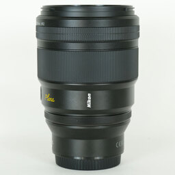 Nikon NIKKOR Z 135mm f/1.8 S Plena