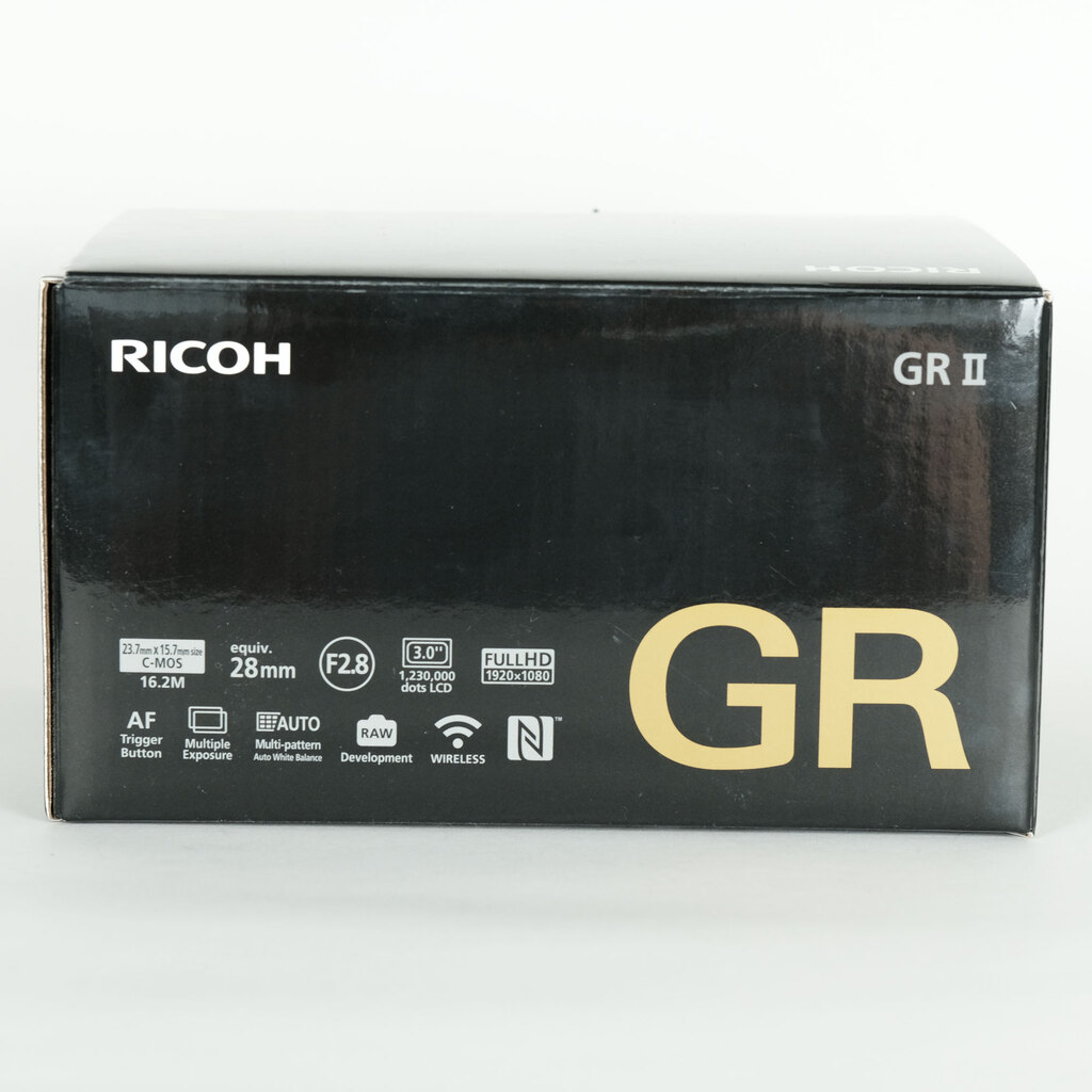 RICOH GR II