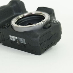 Canon EOS R10