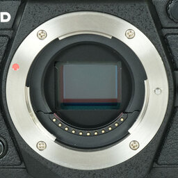 OLYMPUS OM-D E-M5 Mark II