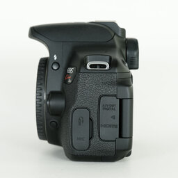 Canon EOS Kiss X6i　ボディ