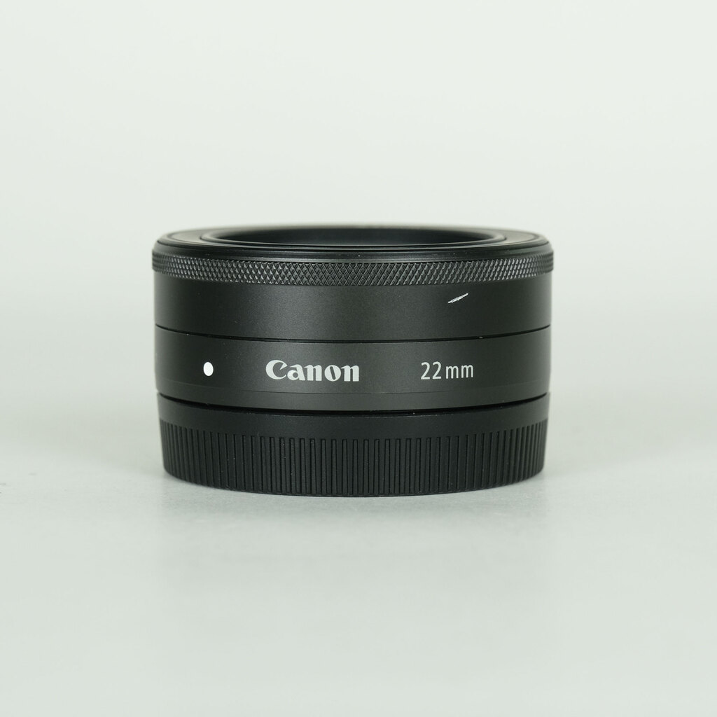 Canon EF-M22mm F2 STM