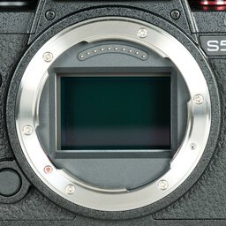 Panasonic LUMIX S5II DC-S5M2