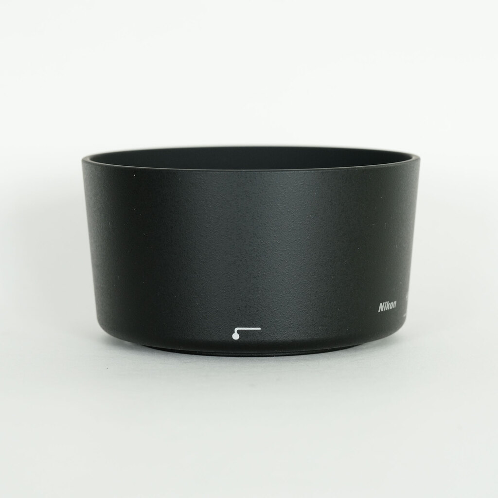 Nikon AF-S DX VR Zoom-Nikkor 55-200mm F4-5.6G IF-ED Nikon AF-S DX VR Zoom-Nikkor 55-200mm F4-5.6G IF-ED