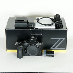 Nikon Z5