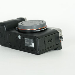 SONY α7C（ILCE-7C）