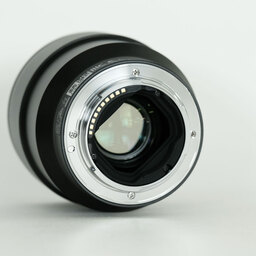 SONY FE 85mm F1.8 SEL85F18