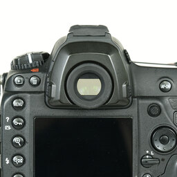 Nikon D5