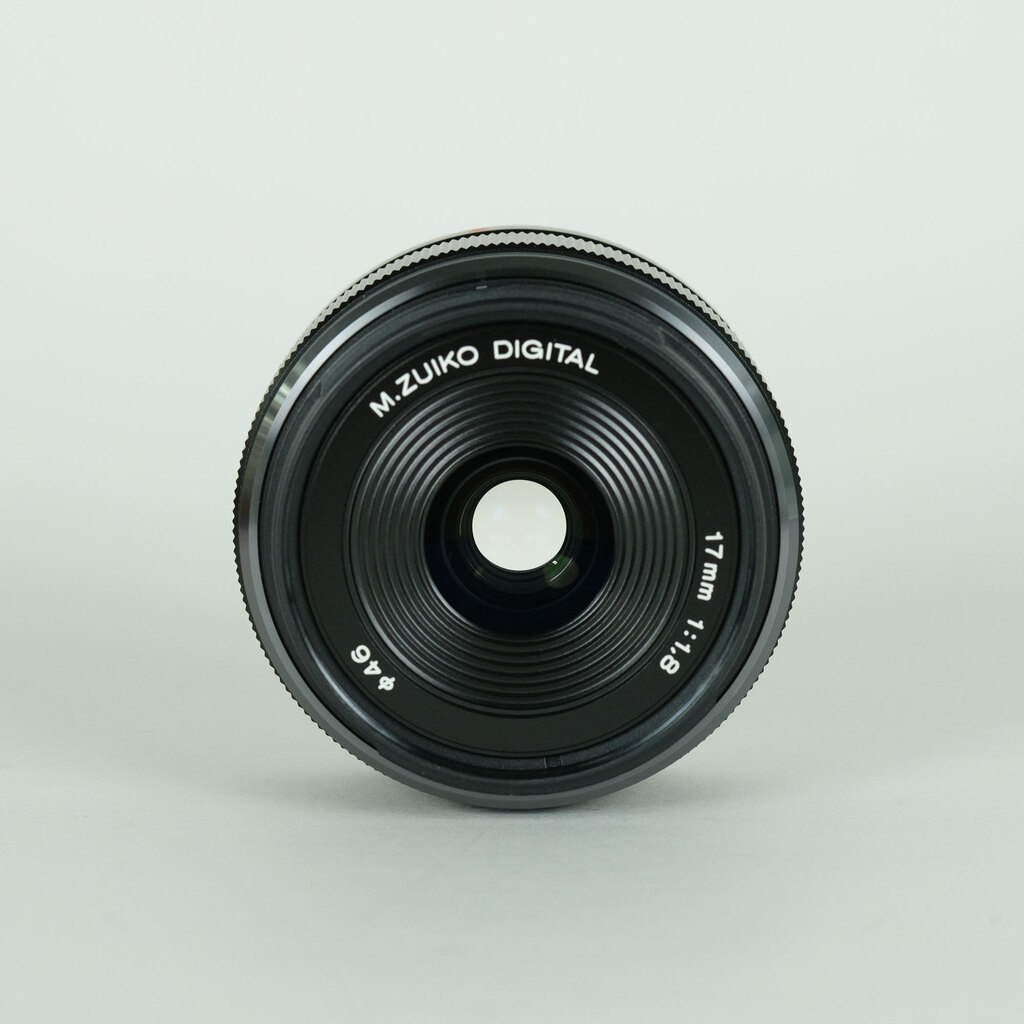 OM SYSTEM M.ZUIKO DIGITAL 17mm F1.8 IIの出品 | ONE SCENE（ワンシーン）