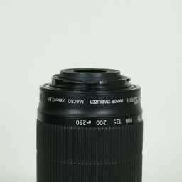 Canon EF-S55-250mm F4-5.6 IS STM