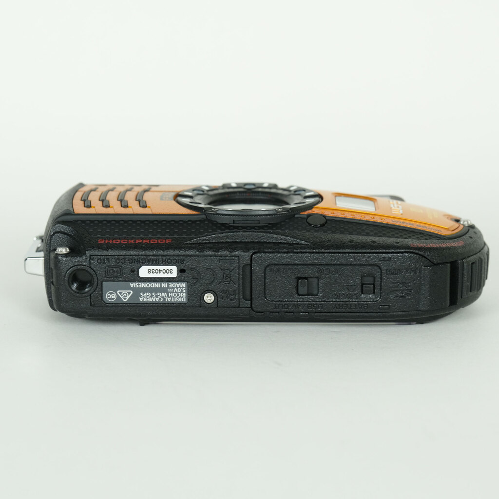 RICOH WG-5 GPS オレンジの出品 | ONE SCENE（ワンシーン）