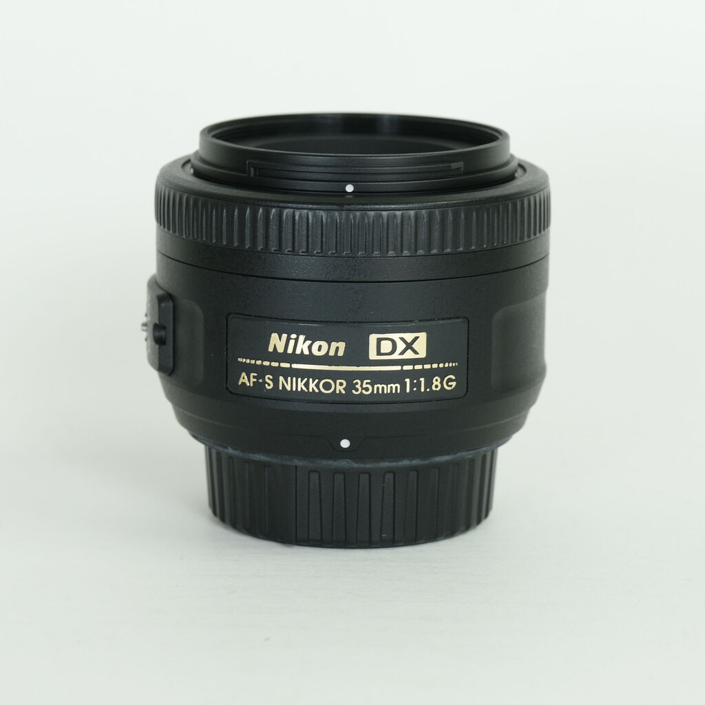 Nikon AF-S DX NIKKOR 35mm f/1.8G